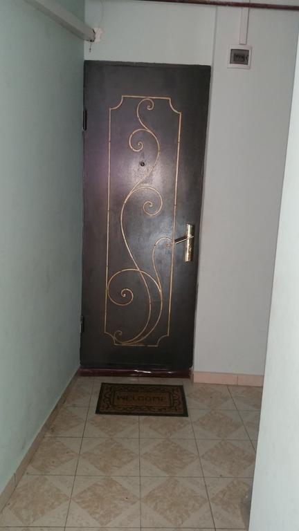 Nini'S Apartments Μπατούμι Εξωτερικό φωτογραφία